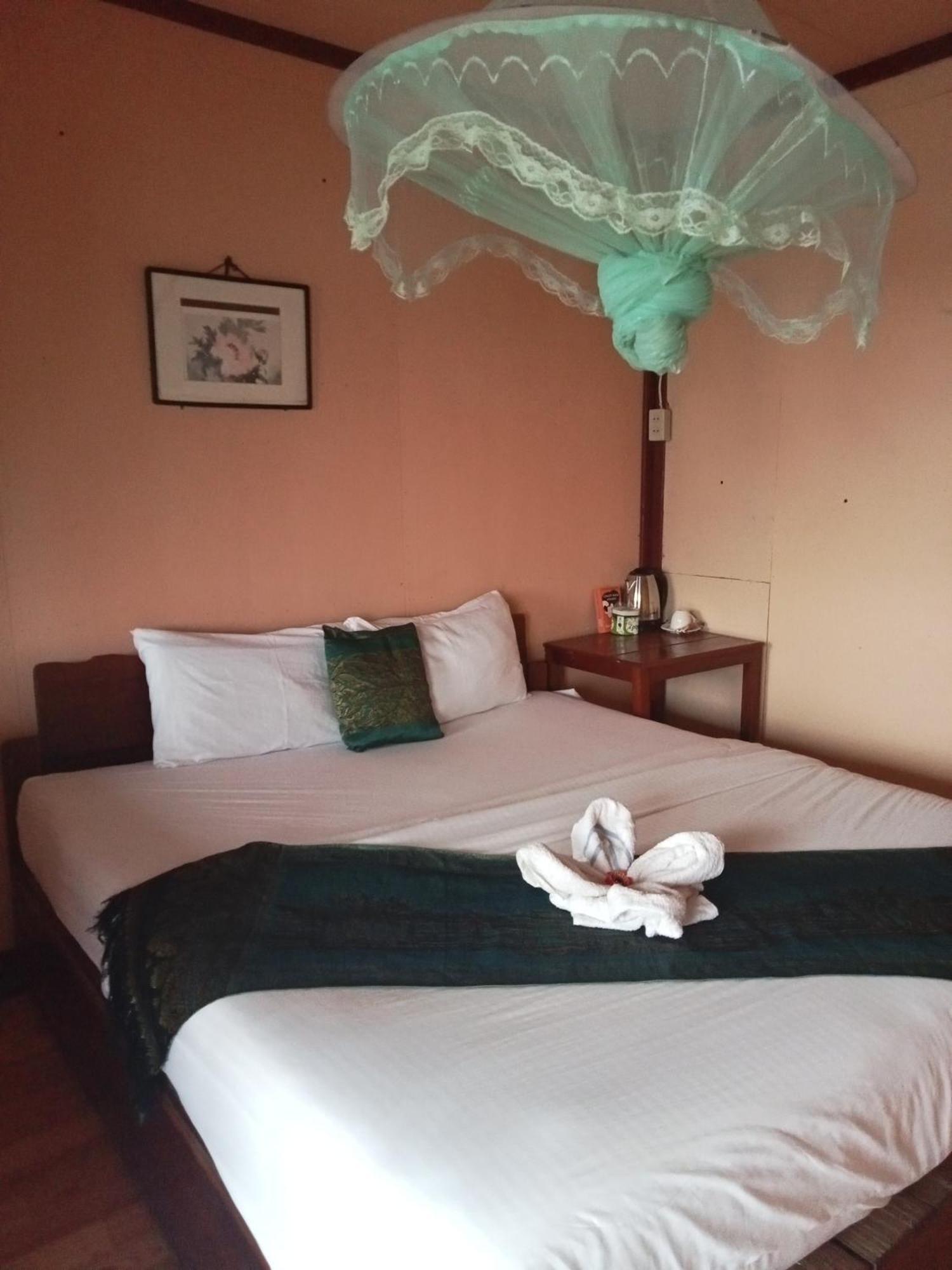 Champa Guesthouse Muang Không Exteriér fotografie