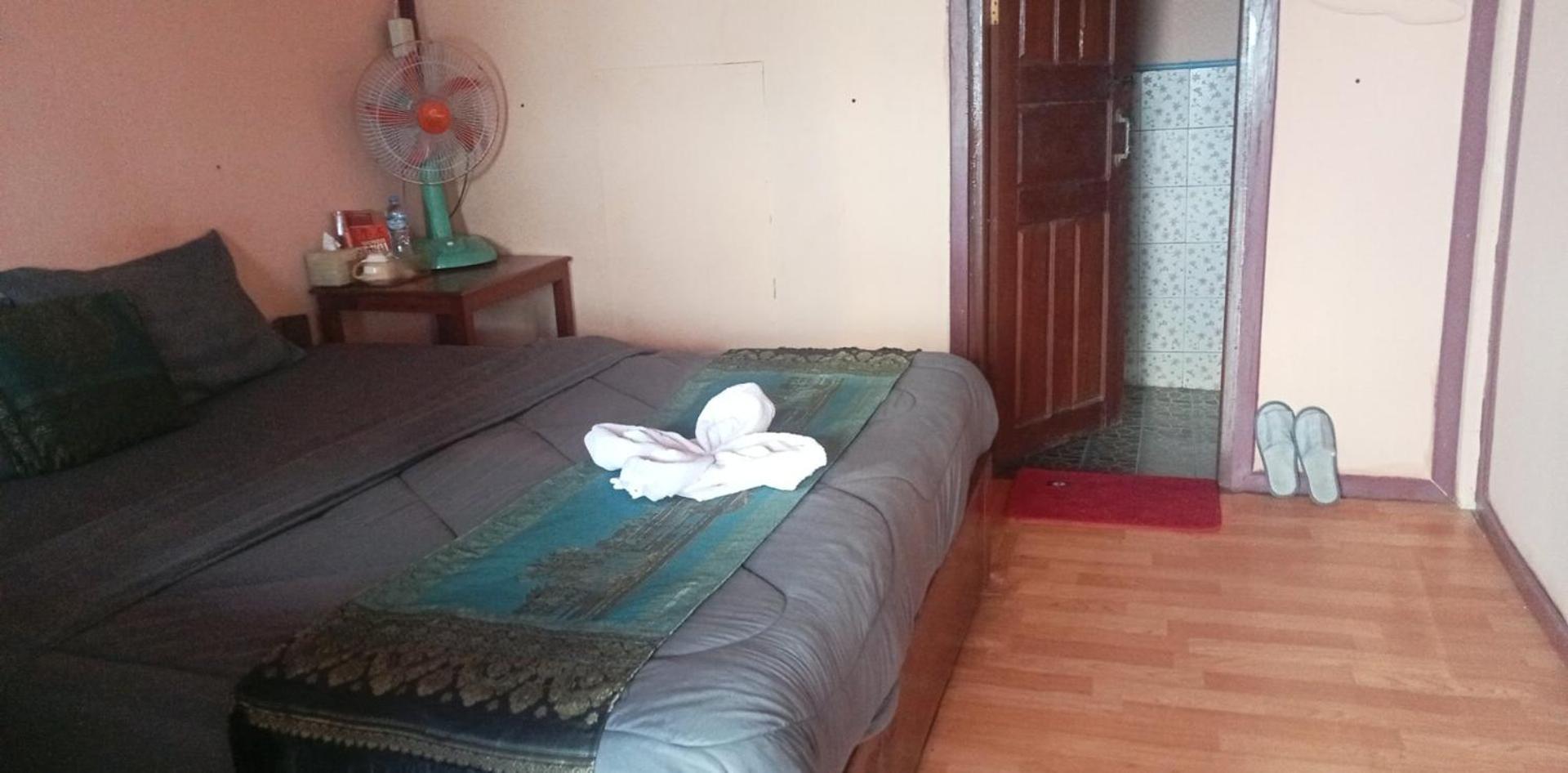Champa Guesthouse Muang Không Exteriér fotografie