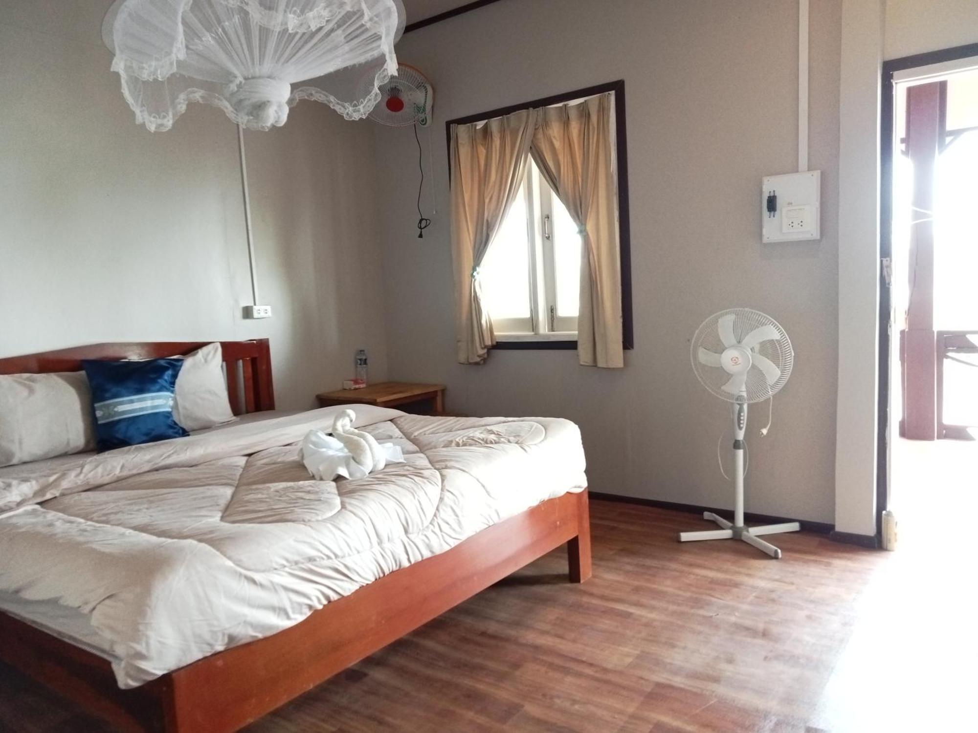 Champa Guesthouse Muang Không Exteriér fotografie